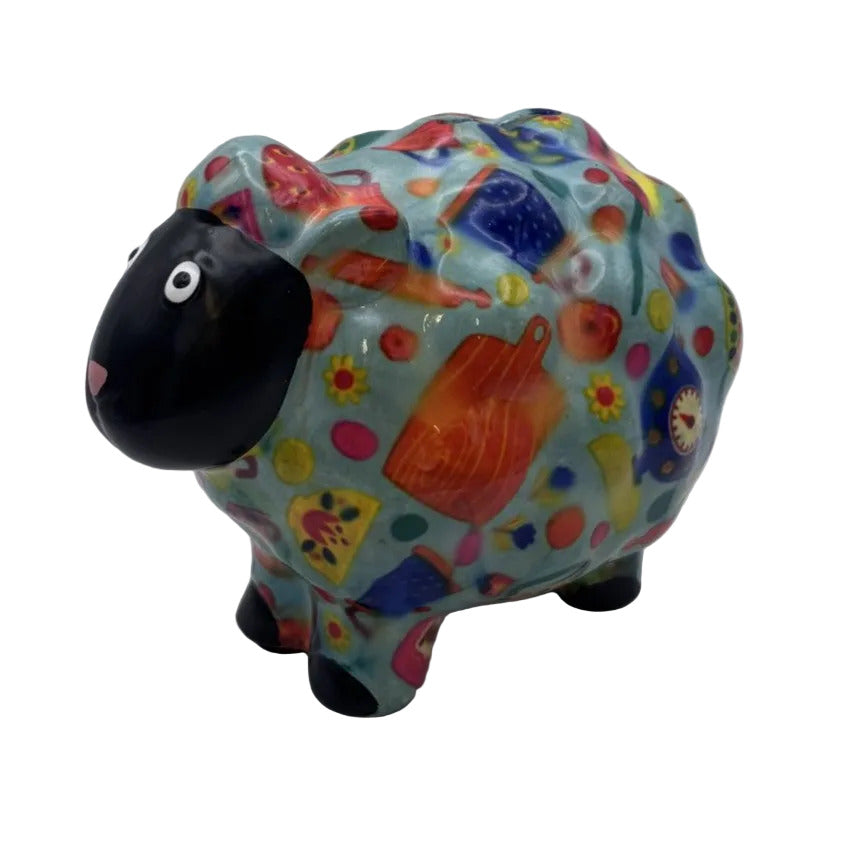 Peluche the Sheep