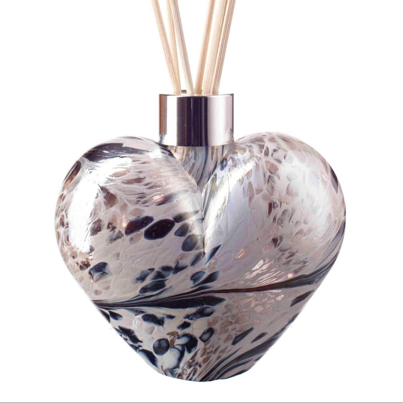Glass Heart Reed Diffuser - White & Grey Frost