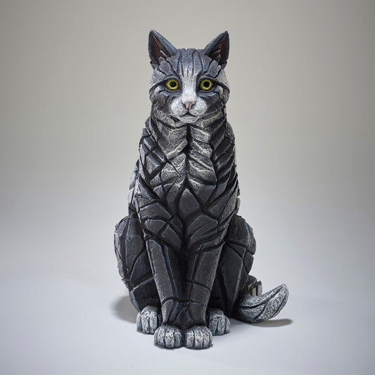 Edge Sculpture - Cat Sitting - Black and White