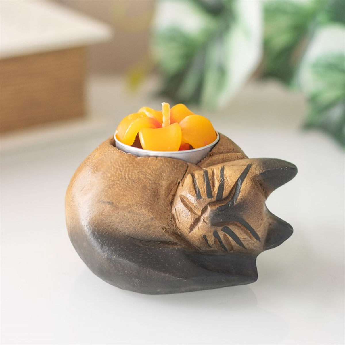 Curled Cat Tealight Holder